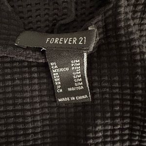 Black simple cropped tank top - FOREVER21